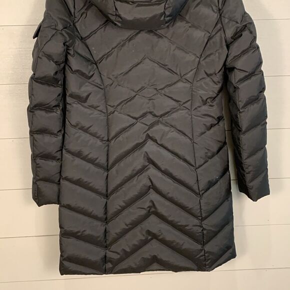 Eddie Bauer down filled puffer black fur trimmed hooded parka women’s size XS - Picture 9 of 13